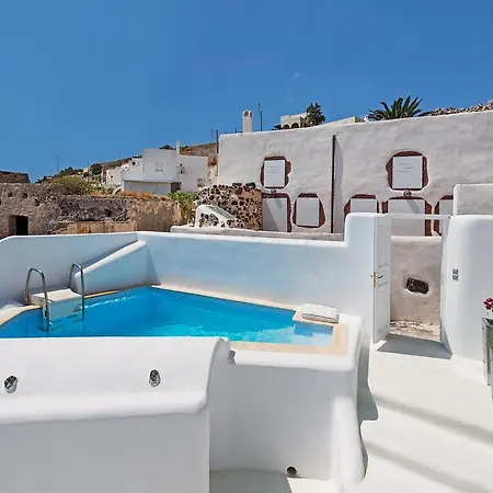 Eborio Cycladic Traditional * Emporio (Santorini)